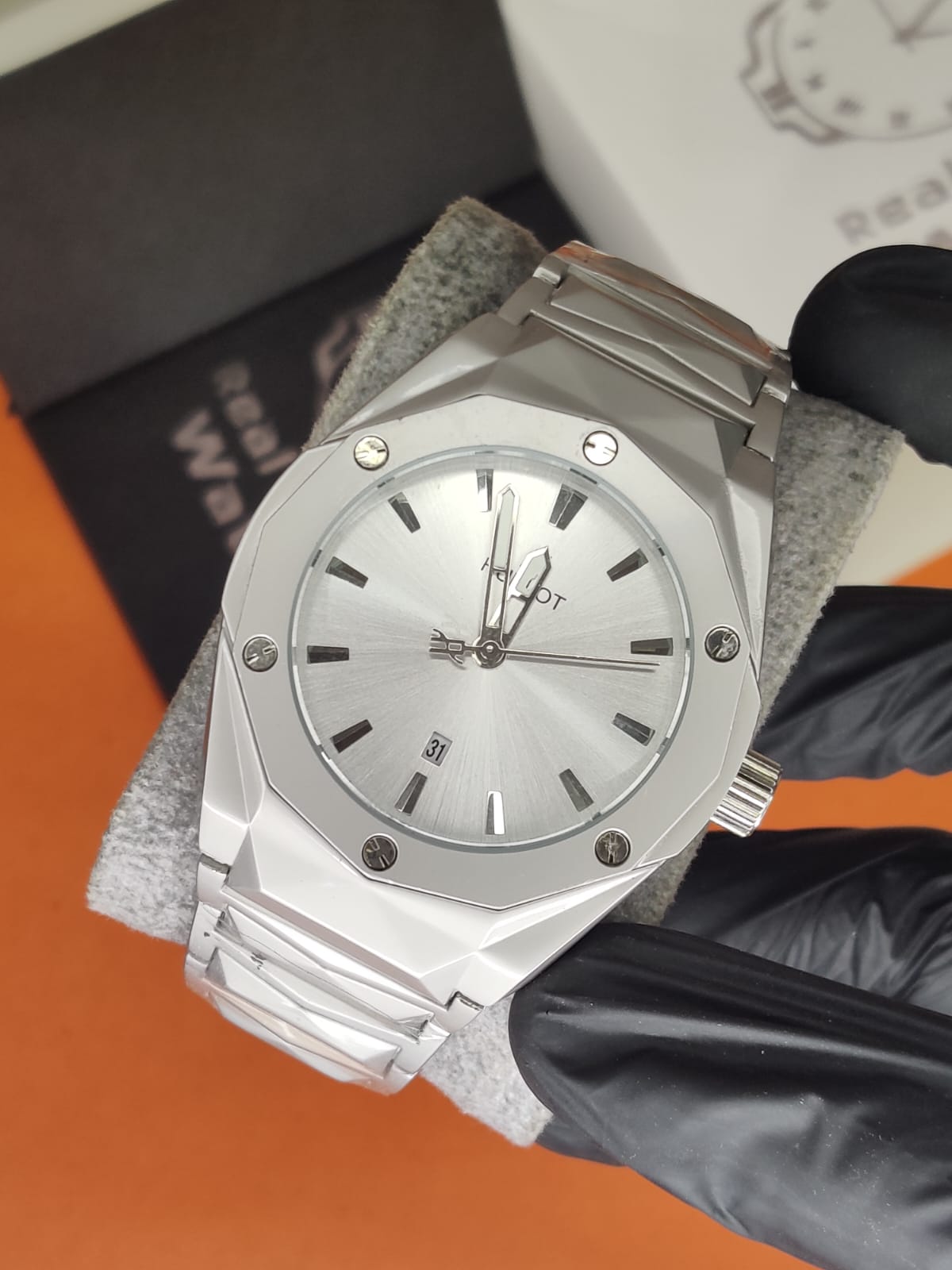 HUBLOT CUT DIAMOND ⚪
