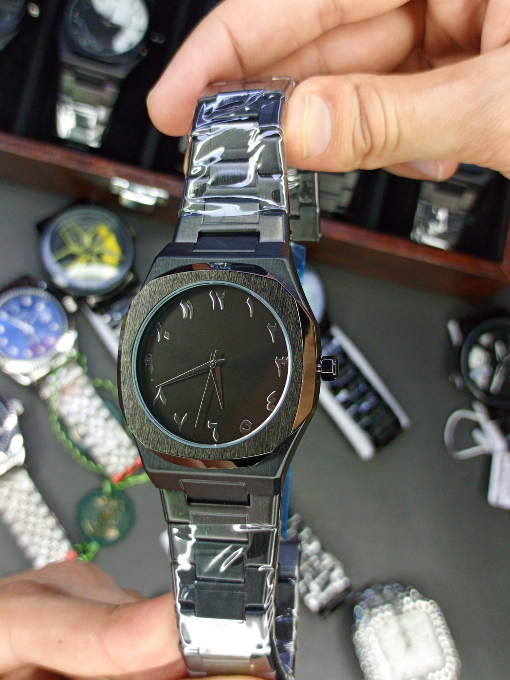 TRENDING ⚫ ARABIC AURA STEEL WATCH